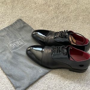 Black textured tuxedo shoes - worn once
